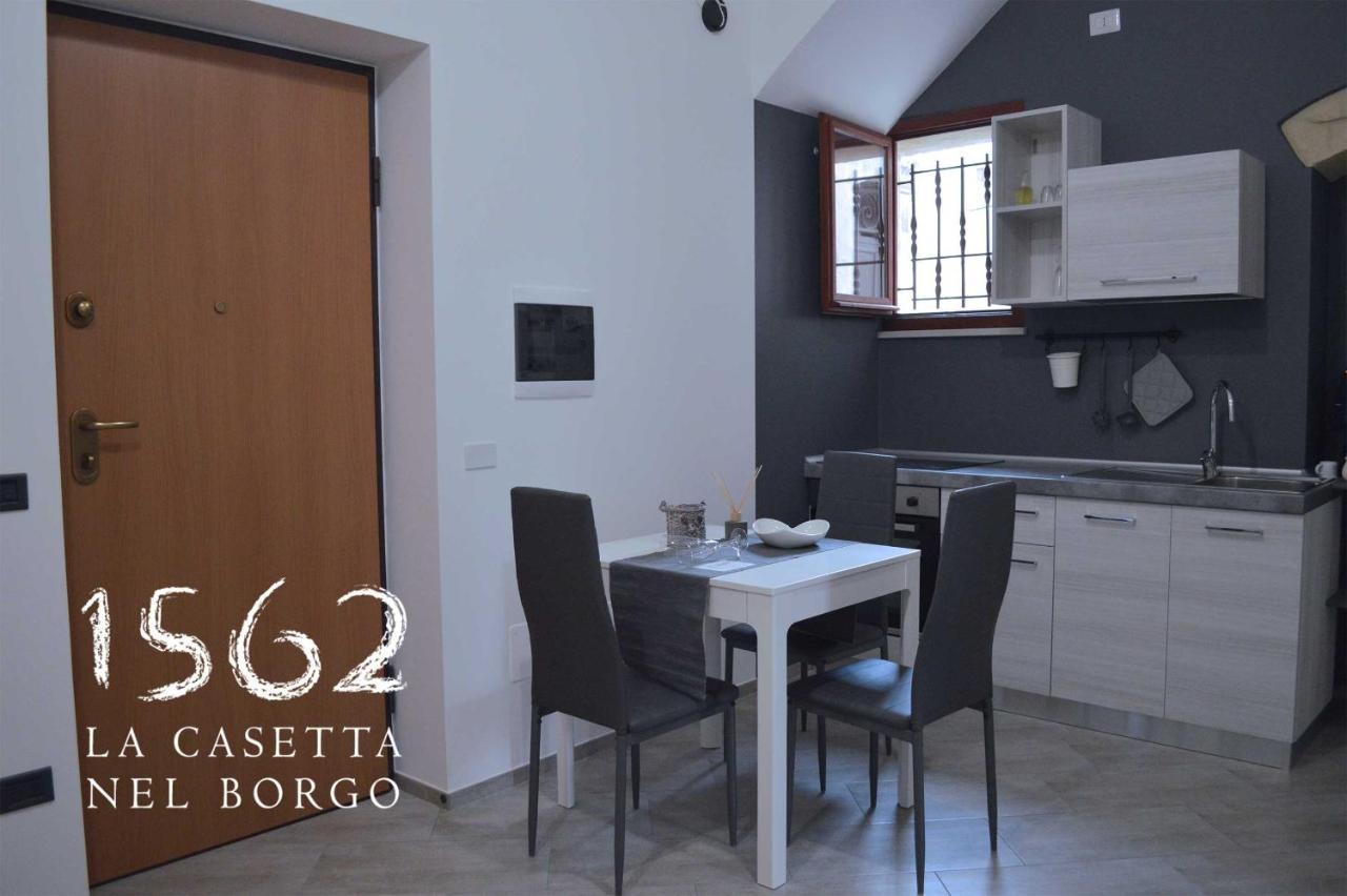 1562 La Casetta Nel Borgo Altamura Exterior photo